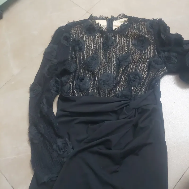 Đầm body chất ren...size xl...eo 78 991719