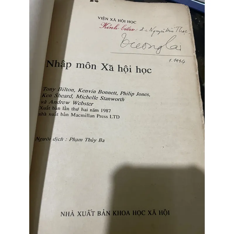 Nhập môn xã hội học - Tony Bilton, Kenvin Bonnett, Philip Jones, Ken Sheard, ... khổ lớn  725147