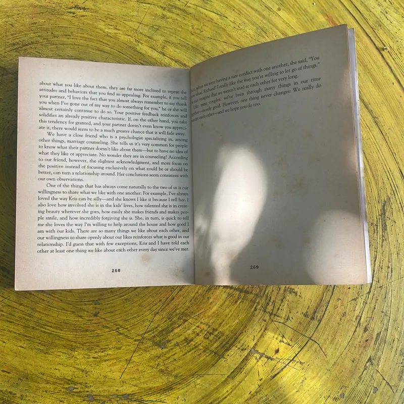 DON’T SWEAT THE SMALL STUFF IN LOVE- RICHARD & KRIS CARLSON 699422