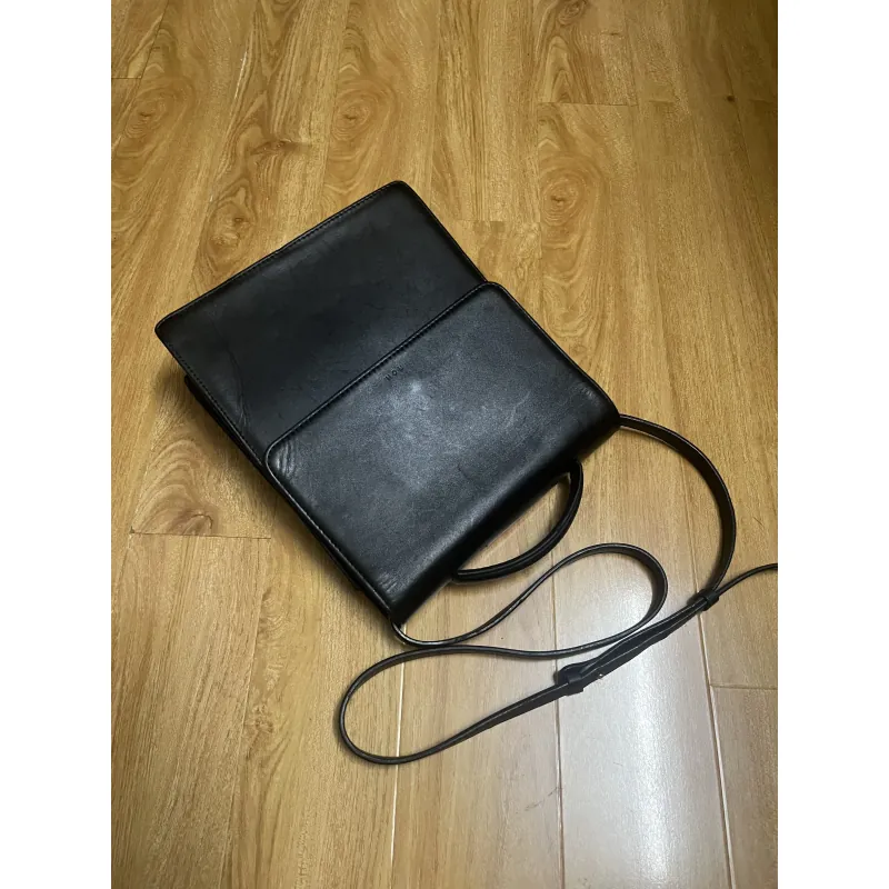 Túi nam phom hộp 22x26x7 da thật 2hand 996735