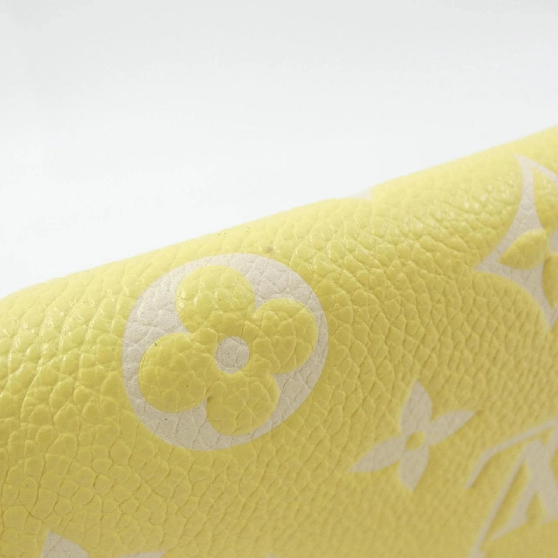 Ví Louis Vuitton Monogram Empreinte (Spring in the City) Portefeuille Victoire M81428 622346