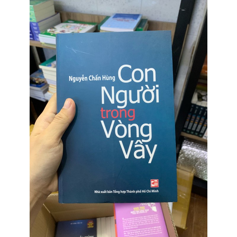 Con người trong vòng vây - mới 100% 149407