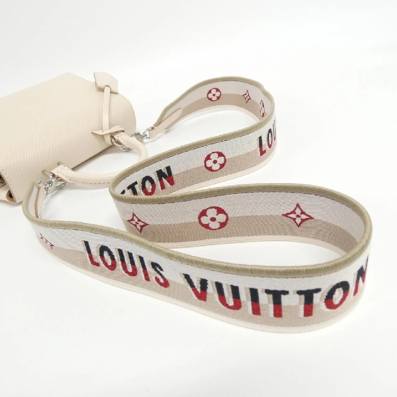 Túi Louis Vuitton Épi Cluny MINI M58928 619809