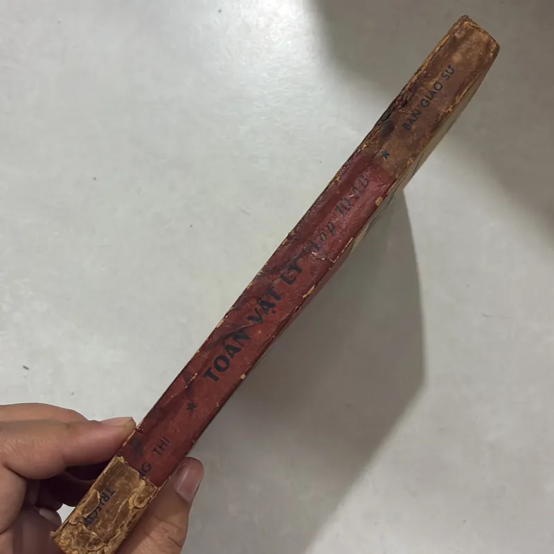 Toán vật lý 10AB (sách trước 75) 763190