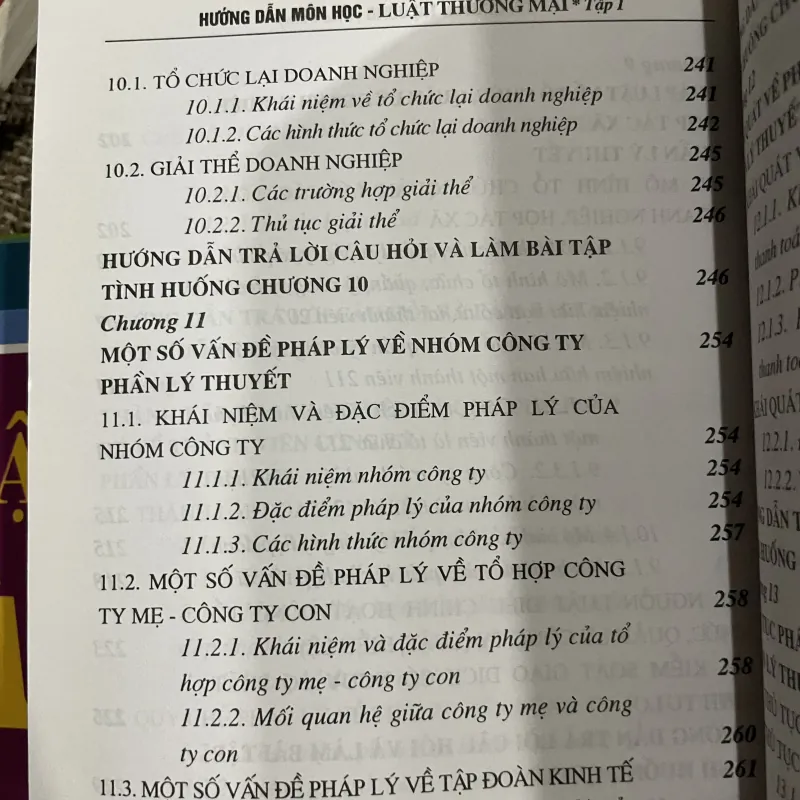 Hướng dẫn Học môn luật thương mại- 330 trang  1033444