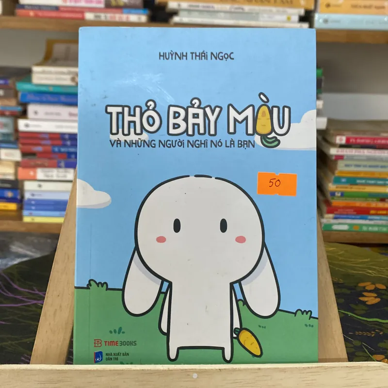 Thỏ bảy màu và những người nghĩ nó là bạn-Huỳnh Thái Ngọc 689708