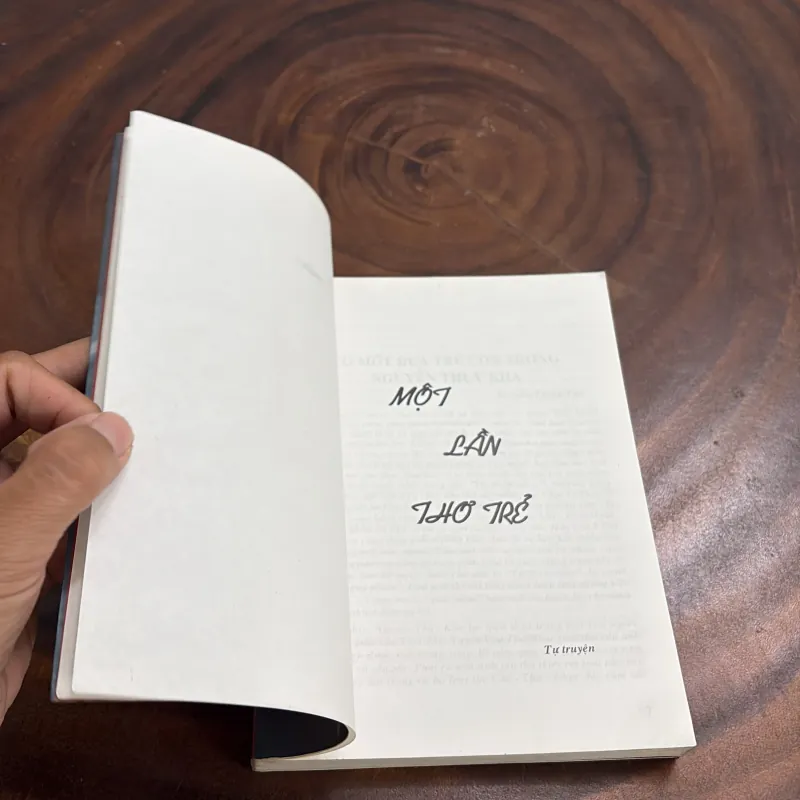 II Văn Học: Tuyển Tập Văn, Thơ, Nhạc Tuổi Thơ - Nguyễn Thuỵ Kha - 2004 990799