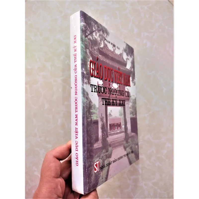 Sách: Giáo dục Việt Nam trước ngưỡng cửa TK XXI -  Tác giả: Phạm Minh Hạc 711674