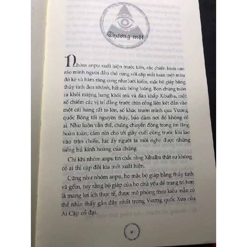 Ảo thuật gia - Bí mật của Nicholas Flamel bất tử 2019 mới 90% bẩn nhẹ bụng sách Michael Scott HPB1107 VĂN HỌC 184468