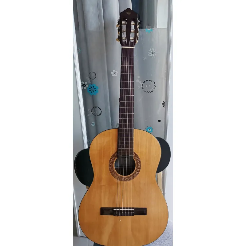 Đàn Guitar Yamaha chính hãng, Gỗ Già âm vang, Có sẵn EQ 927803
