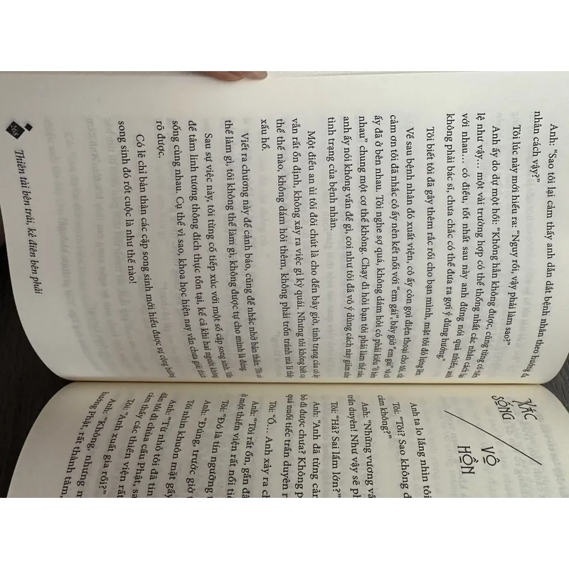 Thiên tài bên trái kẻ điên bên phải 592316