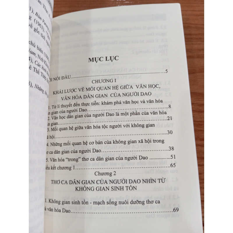 THƠ CA DÂN GIAN CỦA NGƯỜI DAO NHÌN TỪ VĂN HOÁ TỘC NGƯỜI 543177