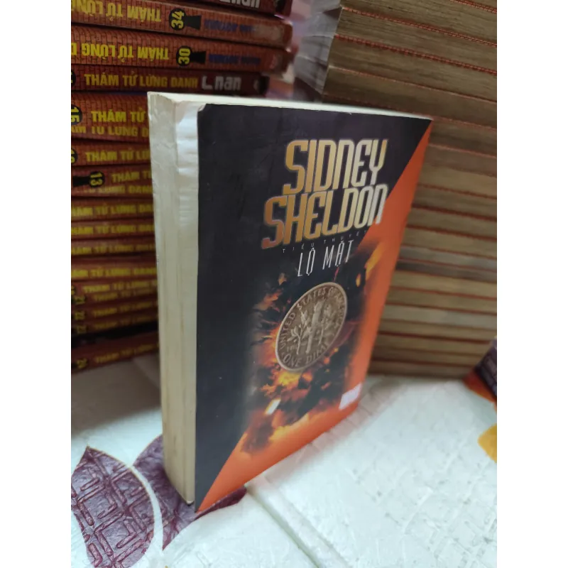 LỘ MẶT – SIDNEY SHELDON | TIỂU THUYẾT TRINH THÁM HẤP DẪN - k4 1019101