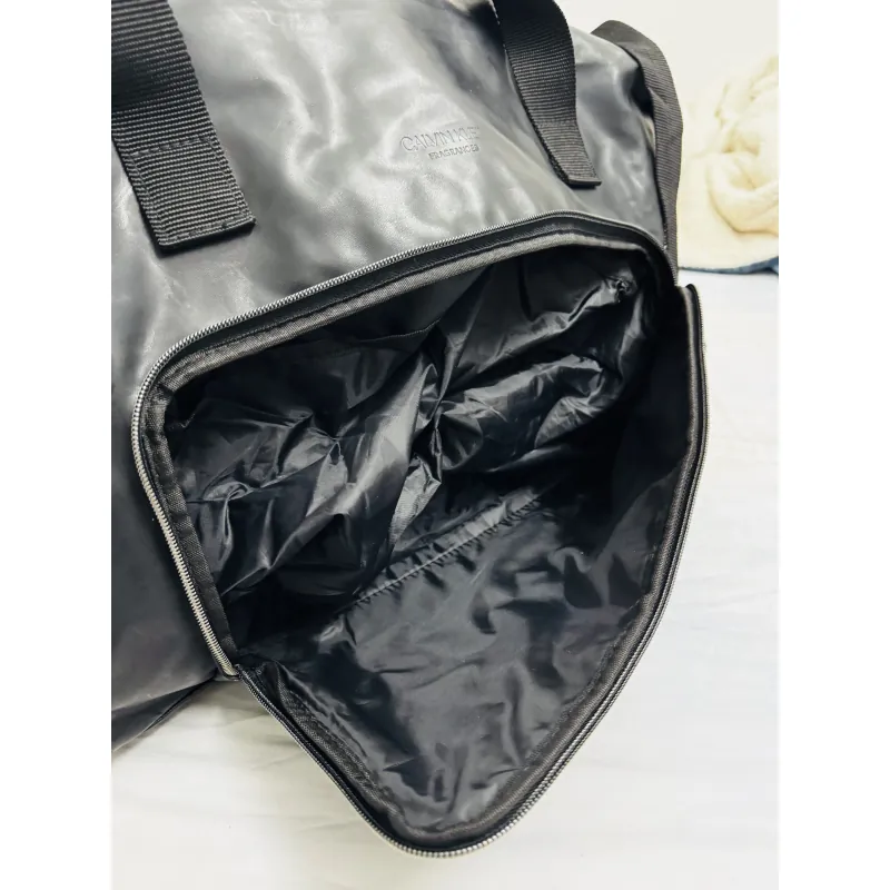 Túi chữ nhật CK màu đen, cond 90%, 150K 925362