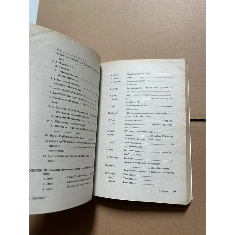 Understanding and using english grammar 703412