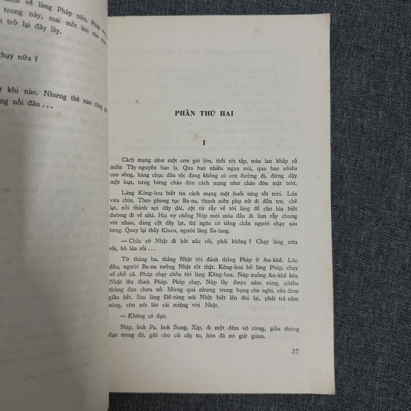 Đất nước đứng lên - Nguyên Ngọc 798064