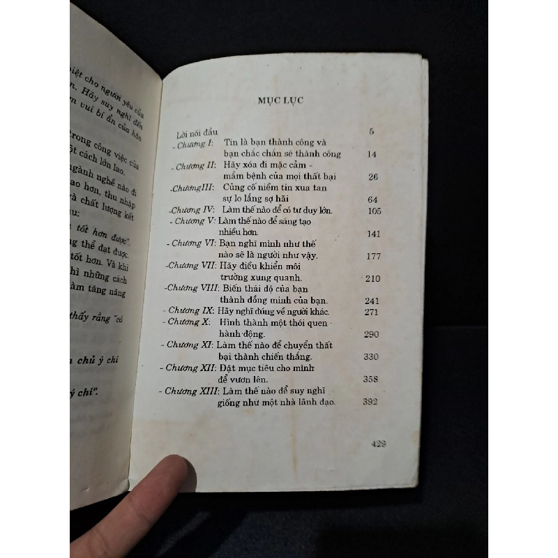 Bí quyết thành đạt trong đời người mới 80% ố gấp bìa 1997 HCM2103 KỸ NĂNG 918642