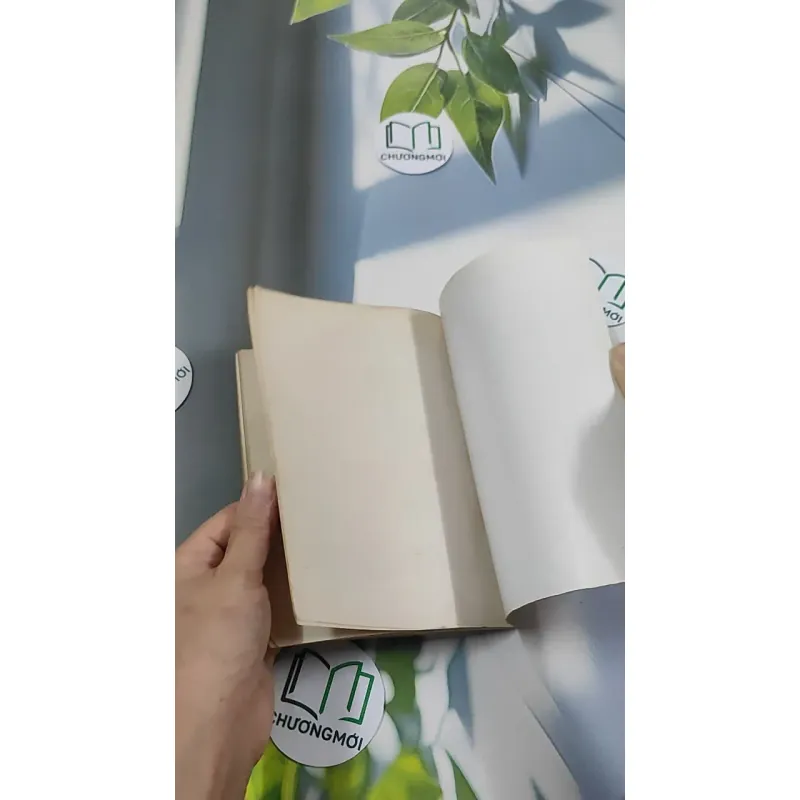 [XƯA] Người Yêu Ở Nhà Trẻ - Giải Thưởng Cuộc Vận Động Sáng Tác Văn Học Tuổi 12 (1995) - Nguyễn Thị Thanh Mân 776039