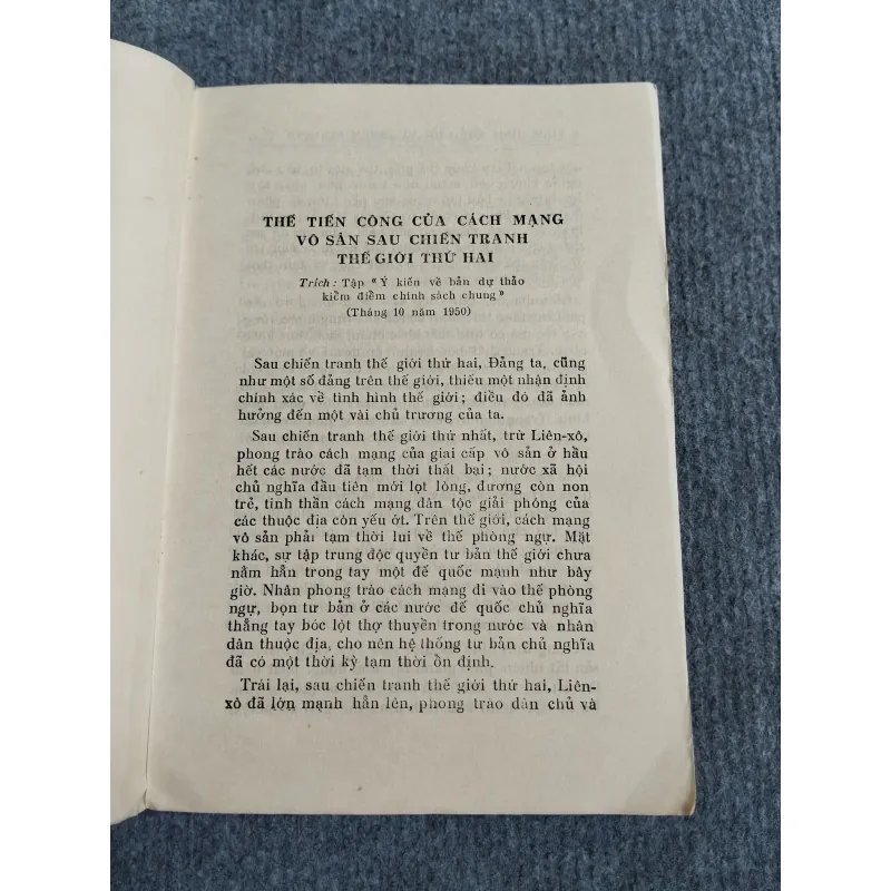 TÌNH HÌNH THẾ GIỚI VÀ NHIỆM VỤ QUỐC TẾ CỦA ĐẢNG TA - LÊ DUẨN 688815