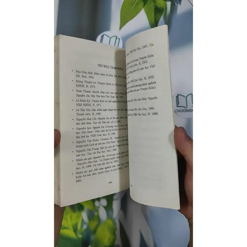 Thi Hào Nguyễn Du - Từ Thơ Chữ Hán Đến Kiệt Tác Truyện Kiều - PGS. TS. Nguyễn Hữu Sơn.  798439