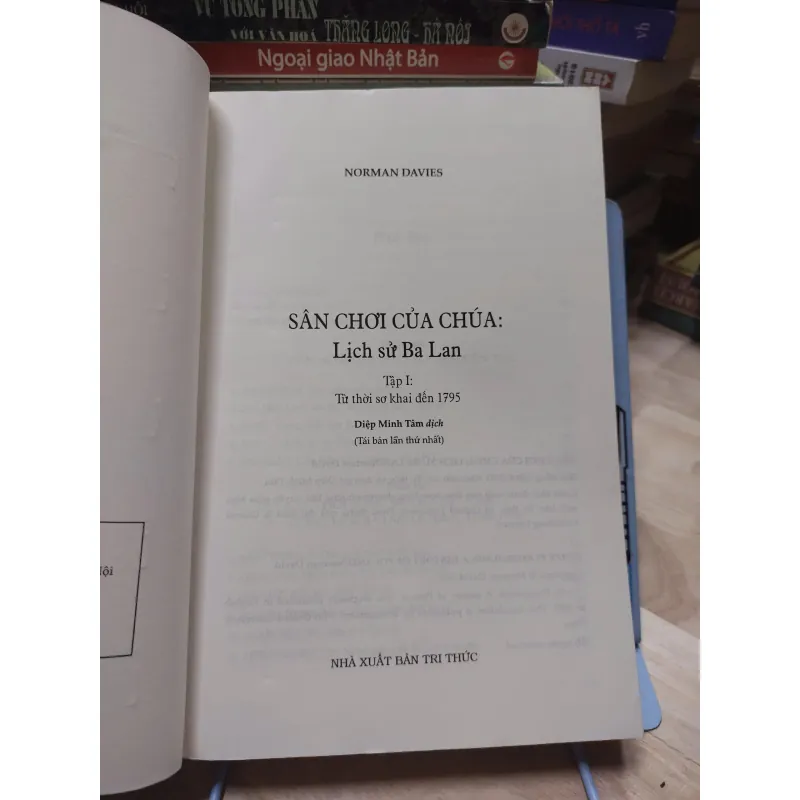 sách: Sân chơi của Chúa – Lịch sử Ba Lan - Norman Davies (A1) 570369