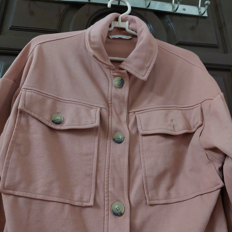 Áo khoác hồng nhạt size 1m52 & 46kg 355717