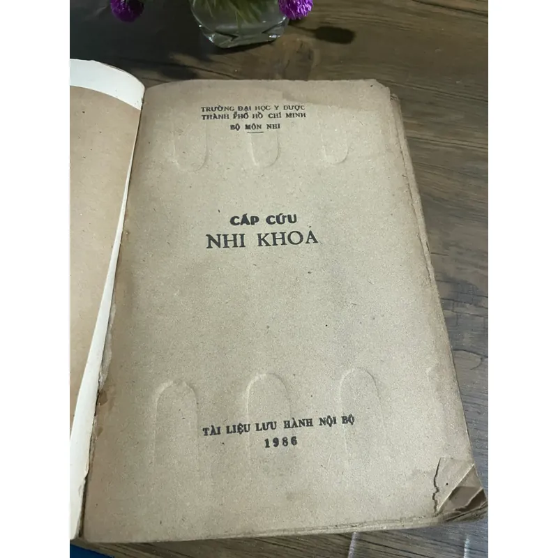 Cấp cứu nhi khoa | 1986 | sách y học -| 370 trang  569946