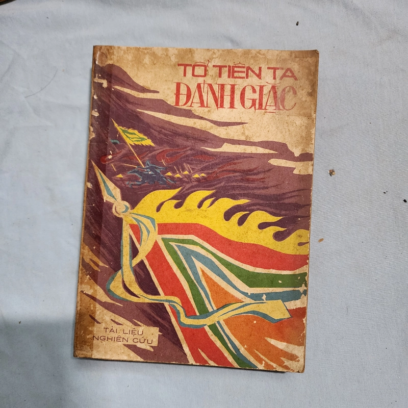 Tổ tiên ta đánh giặc | tài liệu nghiên cứu | 1975 478740