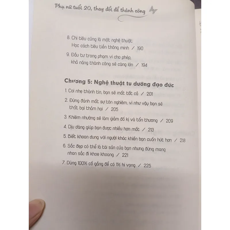 Phụ nữ tuổi 20: Thay đổi để thành công - Sách cũ 640337