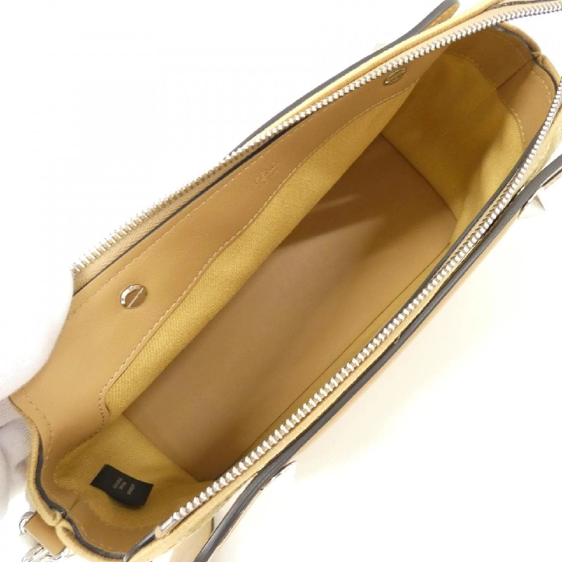 【Sản phẩm mới】Fendi By The Way Soft Medium 8BL155 AV23 Túi 616251