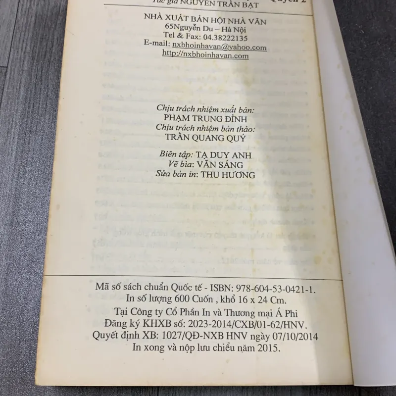 Vượt qua những giới hạn - nguyễn trần bạt. 7a4 779638