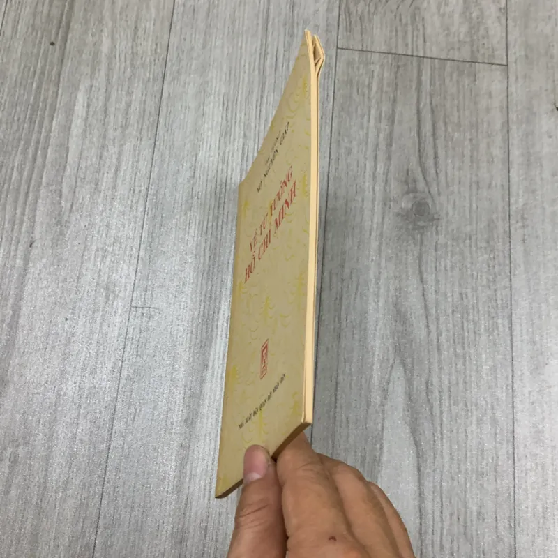 Về tư tưởng hồ chí minh - đại tướng võ nguyên giáp. 10a3 1025768