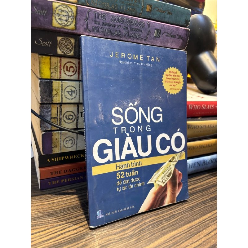 Sống trong giàu có - Jerome Tan 331859