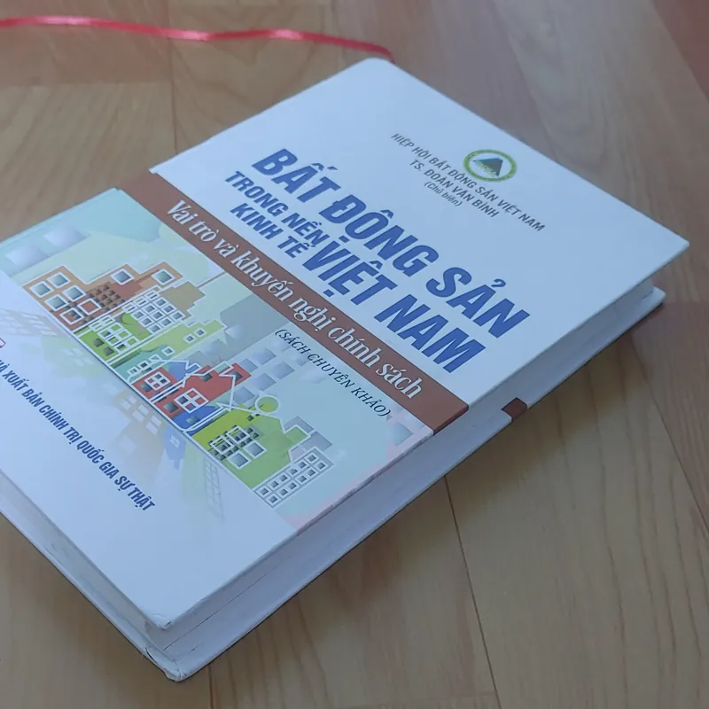 BẤT ĐỘNG SẢN TRONG NỀN KINH TẾ VIỆT NAM  563871
