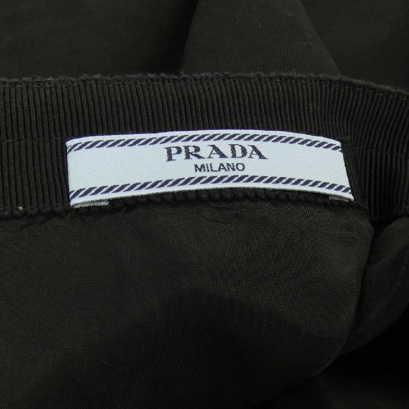 Chân váy PRADA DNA529 P33 - Hàng hiệu Chính hãng 821854