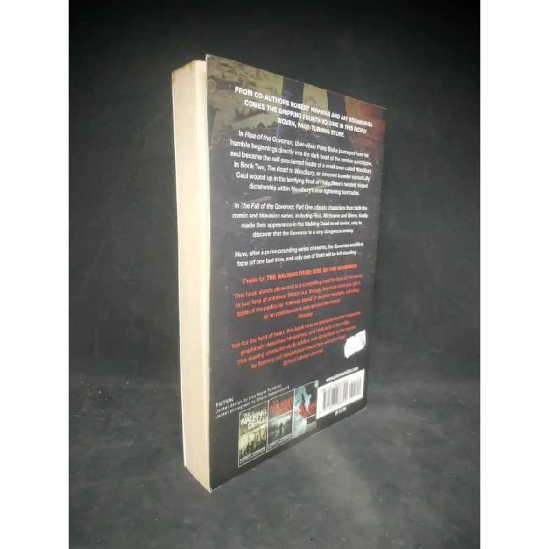 [Phiên Chợ Sách Cũ] The Walking Dead - the fall of the governor 2303 414102