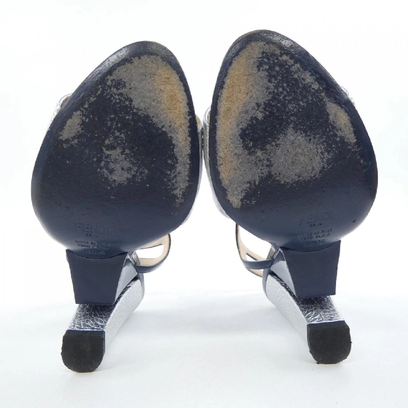 Giày sandal FENDI - Hàng hiệu Authentic 827613