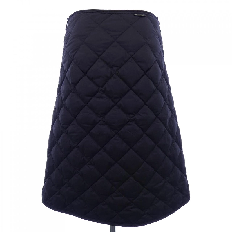 Chân váy MONCLER GONNA - Hàng hiệu Chính hãng 815259