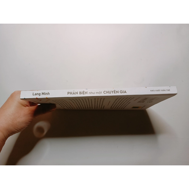 Phản Biện Như Một Chuyên Gia - Lập Luận Sắc Bén Và Tư Duy Hiệu Quả

 363208
