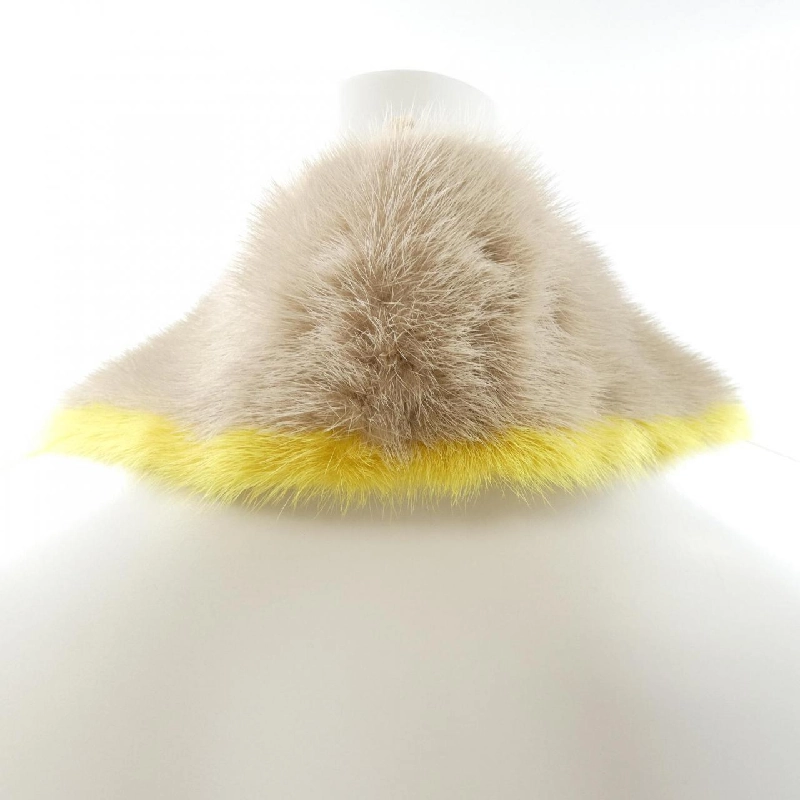 Màu sắc VALENTINO 665162