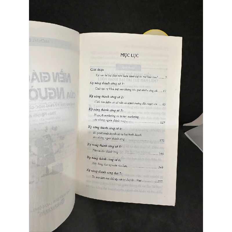 [Phiên Chợ Sách Cũ] Nền Giáo Dục Của Người Giàu, 2014 - Michael Ellsberg H1604-SBM-1 1019509