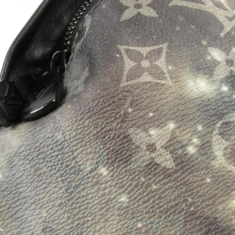 Túi đeo chéo Louis Vuitton Monogram Galaxy Discovery Bum Bag M44444 - Hàng hiệu Chính hãng 769122