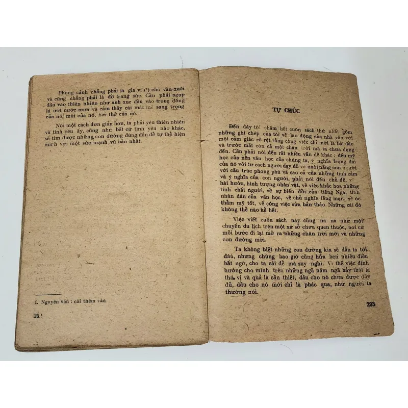 Konstantin Georgiyevich Paustovsky - tập truyện ngắn BÔNG HỒNG VÀNG 709260