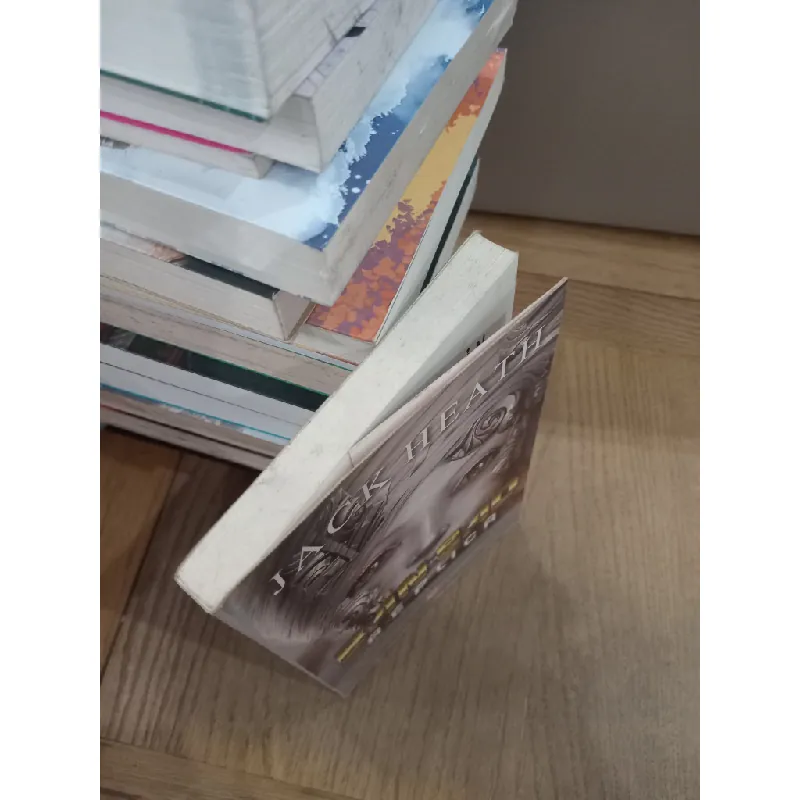 Bản sao Replica - Jack Heath 625802