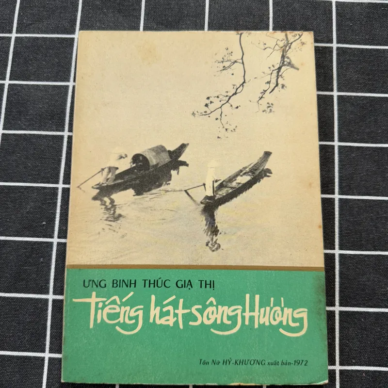 Tiếng hát Xuân Hương 601751