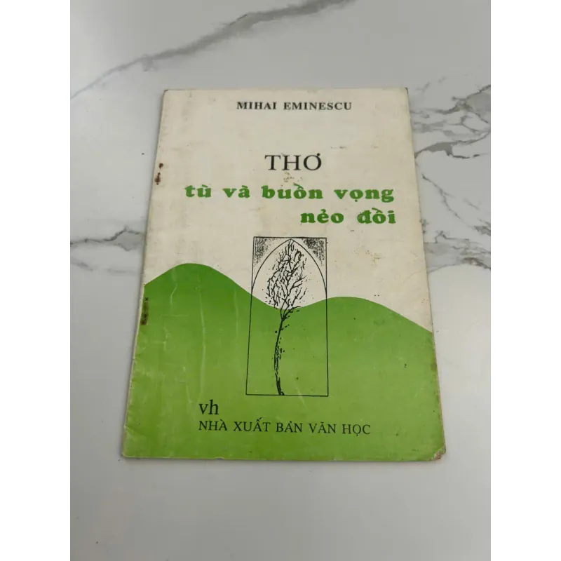Thơ: Tù và buồn vọng nẻo đồi - Mihai Eminescu (Nhà thơ Romania) 602233