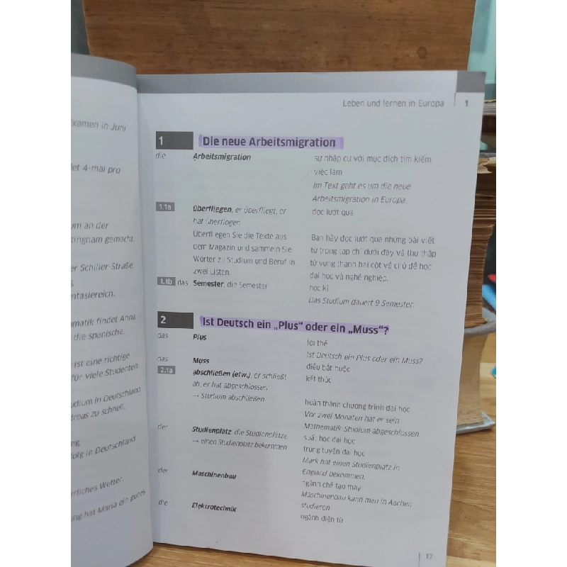 Studio [21] A2 – Glossar Deutsch–Vietnamesisch (Từ Vựng Đức–Việt) 551183