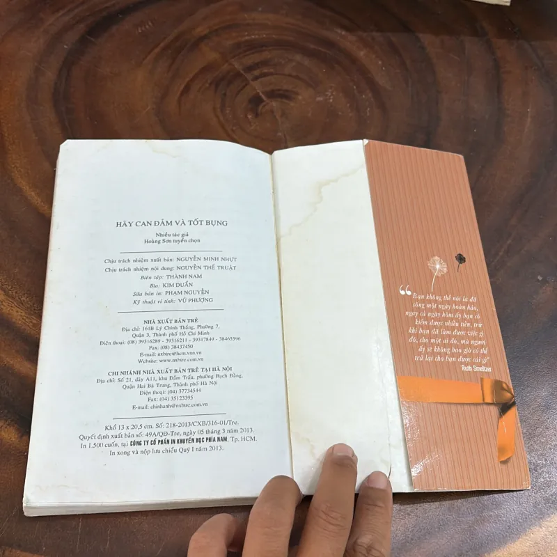II Tựa Sách: Hãy Can Đảm Và Tốt Bụng - Nhiều Tác Giả - 2013 999265