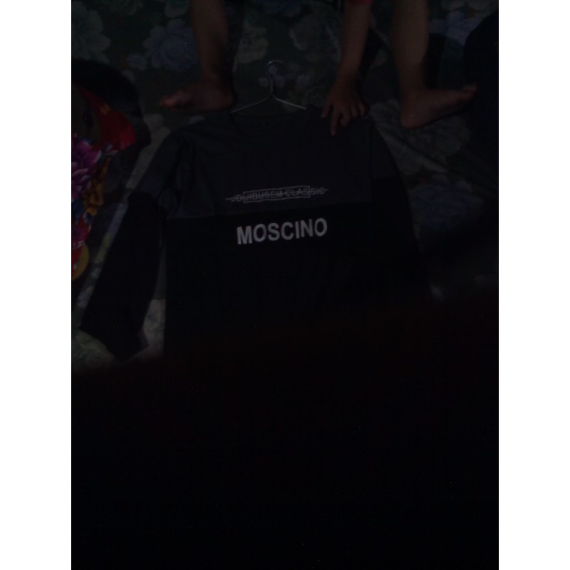 Áo moscino size M tay dài 11871