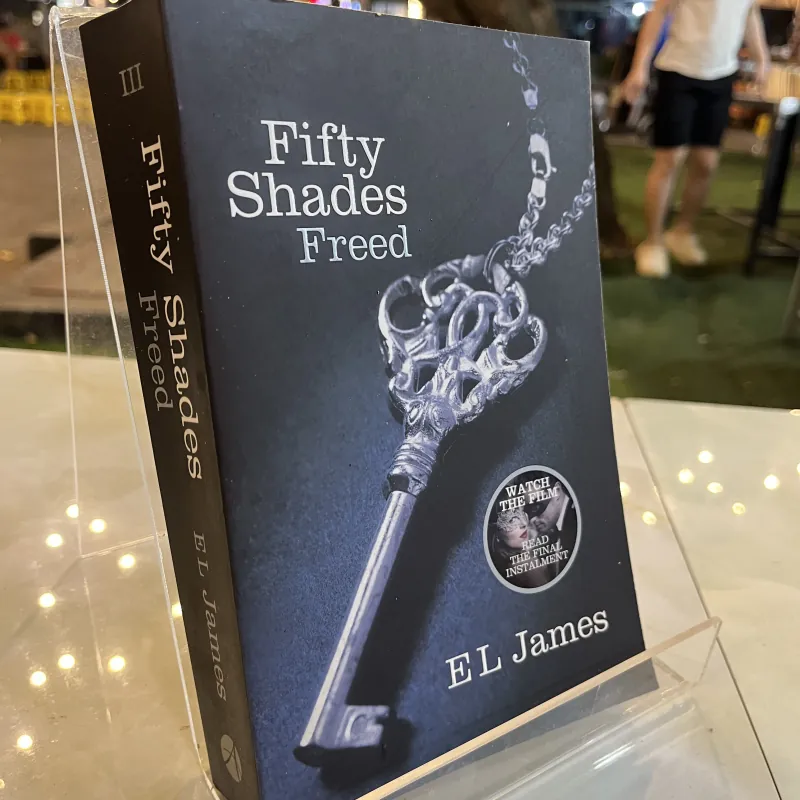 FIFTY SHADES FREED - EL JAMES 937781